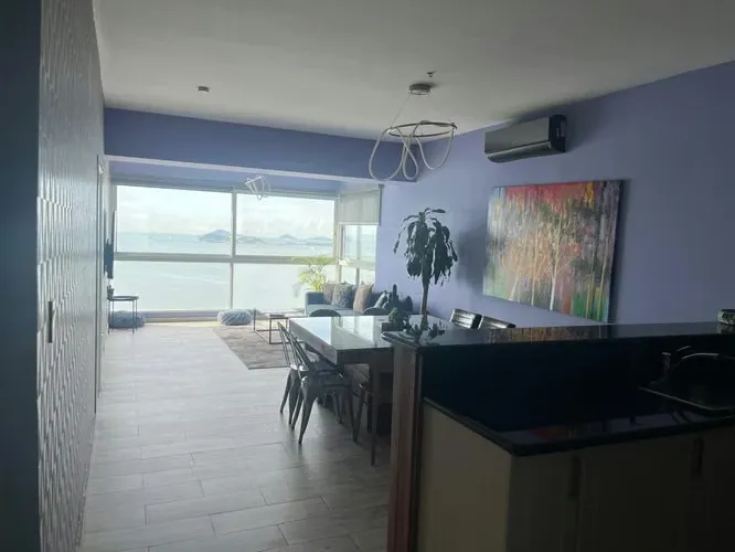 Furnished 1 Bedroom Apartment on Avenida Balboa — 3