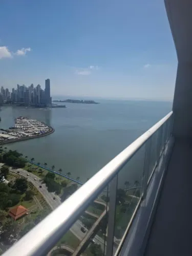 Apartamento 2 recámaras en PH Destiny, Avenida Balboa — 2