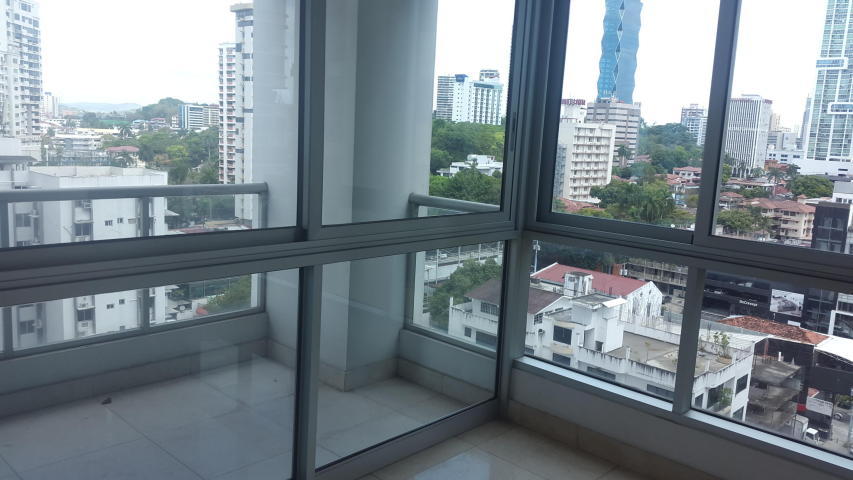 Beautiful apartment for rent avenida balboa lha 18-1999