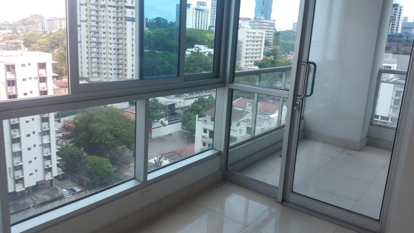 Avenida balboa ideal para invertir apartamento en alquiler  lha 18-1999