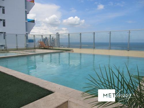 Apartamento en avenida balboa - id 3876