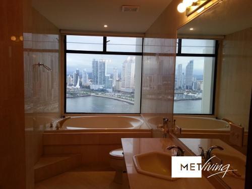 Apartamento en punta paitilla - id 4295