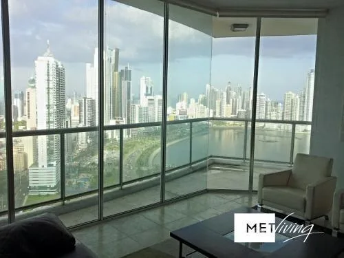 Alquilo apartamento avenida balboa sky 2rec - id 4727 — 2