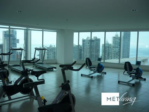 Apartamento en avenida balboa - id 4796