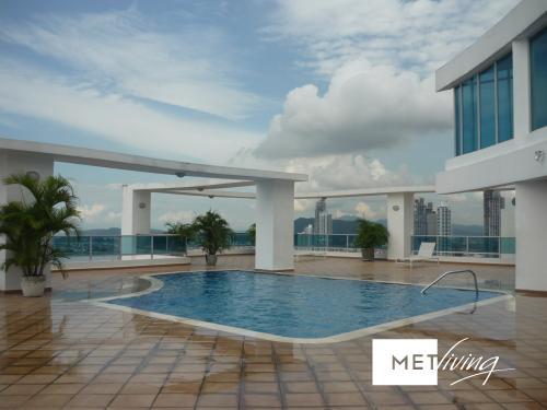 Apartment for rent avebalboa grandbay 2rec - id 4883