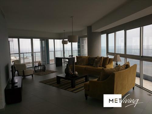 Alquilo/vendo apartamento amoblado ave balboa 2rec - id 6259