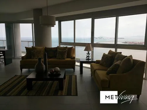 Alquilo apartamento amoblado ave balboa 2rec - id 6260 — 2