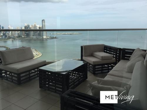 I am selling apartment ave balboa ph rivage 1 bedroom - id 6566
