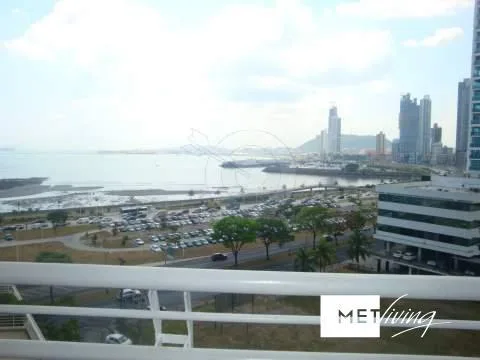 Alquilo apartamento avenida balboa los delfines 3 recamaras - id 3037 — 3