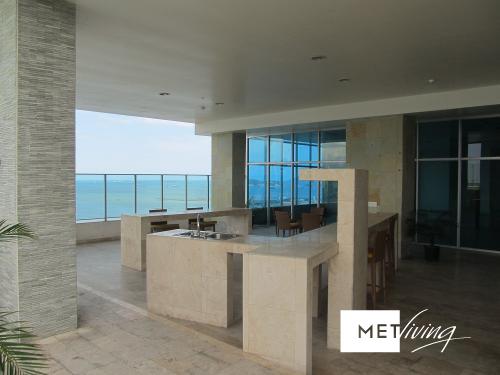 Apartamento en avenida balboa - id 3674
