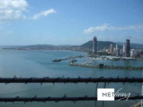 Apartment in avenida balboa - id 3706
