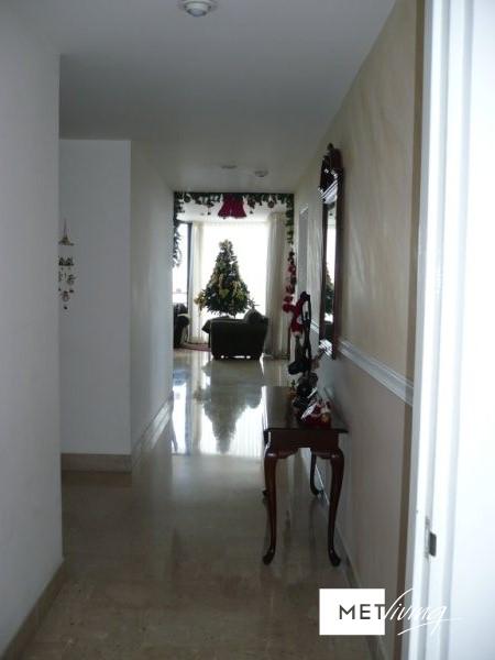 Apartment in avenida balboa - id 3706