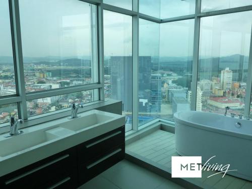Apartment in avenida balboa - id 3762