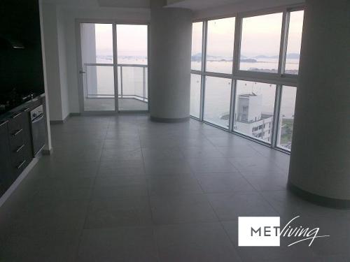 Apartment in avenida balboa - id 3764