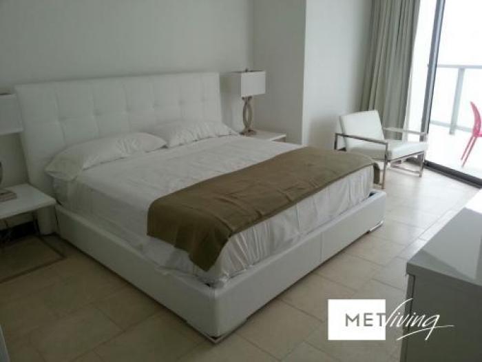Alquilo apartamento amoblado-pta pacifica trump - id 5434