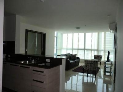 Impecable apartamento en la av balboa, sin muebles, cortinas roller, recámara principal con walk in