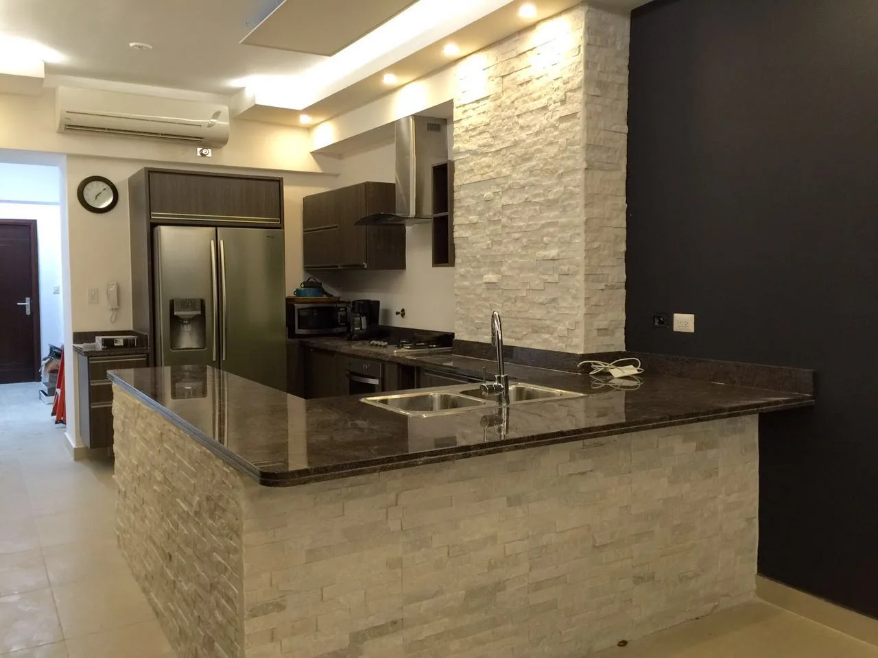 Apartamento amoblado en alquiler en av balboa. nbh — 5