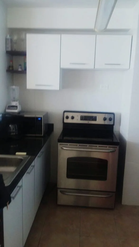 Alquilo ph bayfront tower $1,350/mygc/ — 2