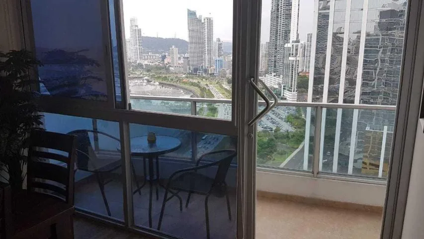Estupendo apartamento alquiler avenida balboa  panama lha  — 2