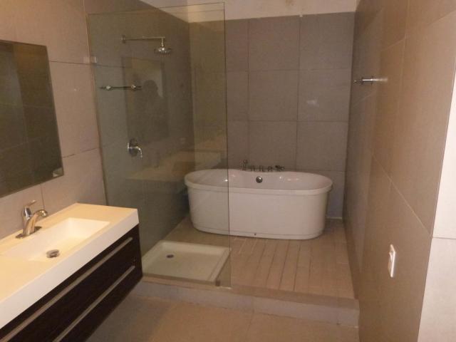 Fabulous apartment for rent avenida balboa panama lha