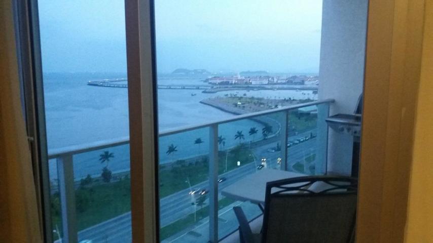 Hermoso apartamento venta avenida balboa panama lha 
