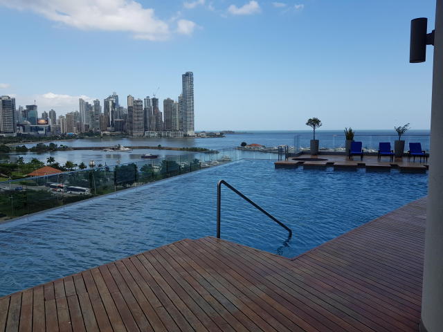 Esplendido apartamento venta avenida balboa panama  lha 