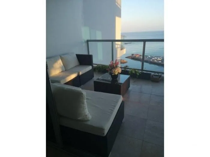  alquilo bello apartamento ph sky, avenida balboa. — 3