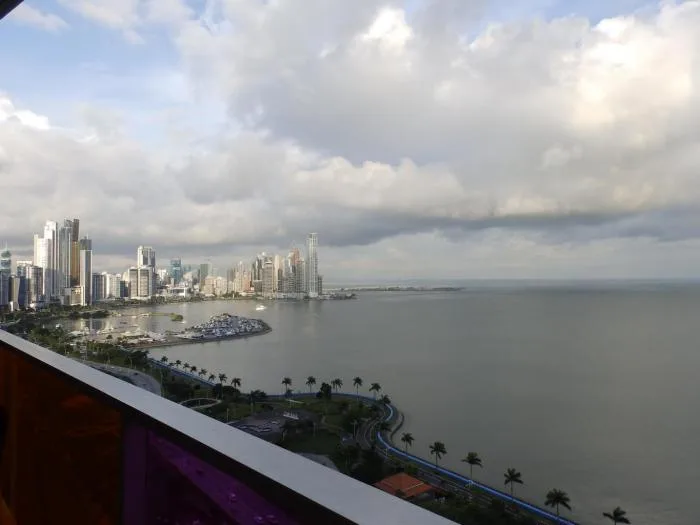 19-6911 af cómodo apartamento se vende en avenida balboa — 5