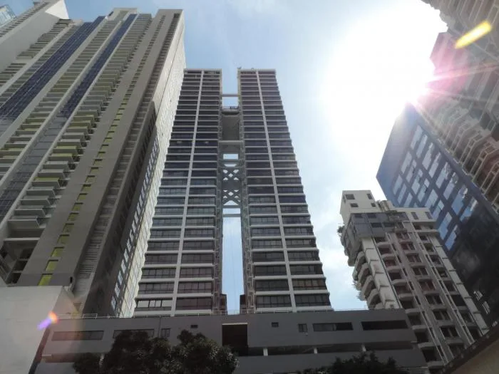 18-1848 af se vende amplio apartamento en avenida balboa — 2