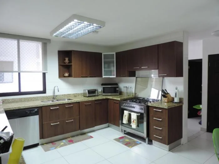18-1848 af se vende amplio apartamento en avenida balboa — 4