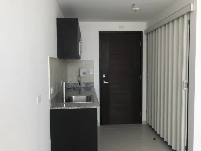 18-2695 af práctico apartamento en avenida balboa a la venta — 4