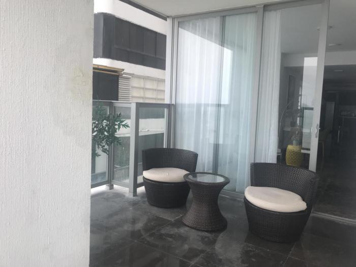 19-4993 af avenida balboa se vende gran apartamento