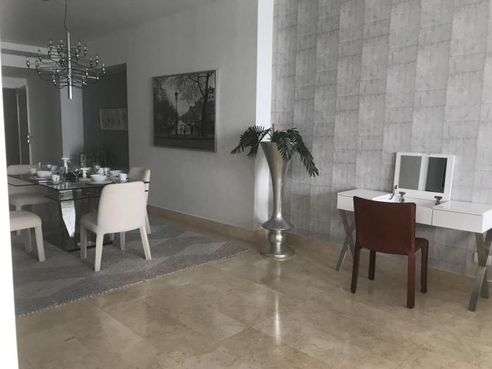 18-7289 af bello apartamento en avenida balboa se vende