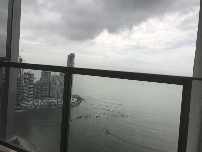 18-7289 af bello apartamento en avenida balboa se vende