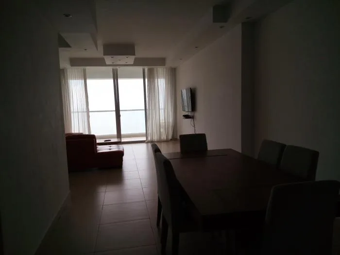  alquilo apartamento ph rivage piso alto con linea blanco en ave balboa — 3