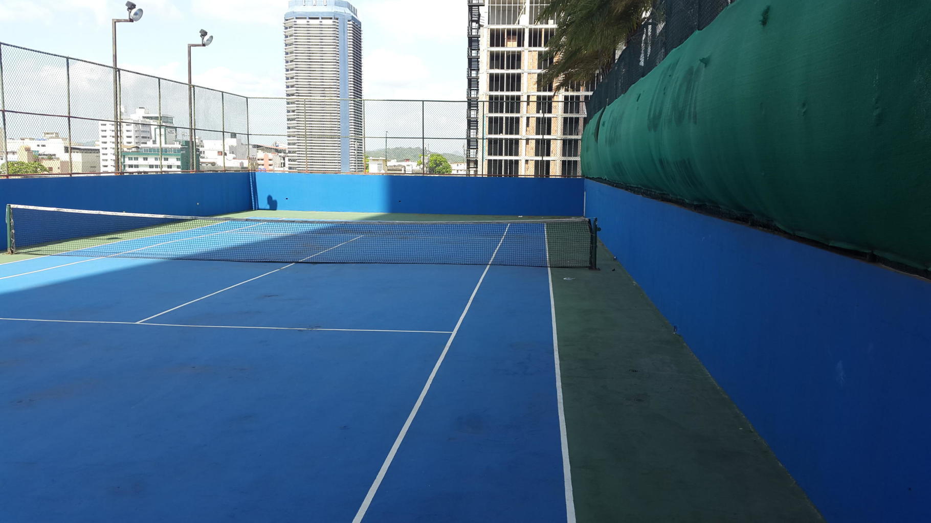 19-9172 af fantástico apartamento en avenida balboa se vende