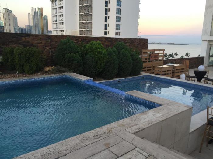 19-9171 af espacioso apartamento en avenida balboa a la venta