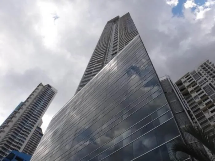 19-9168 af a la venta apartamento en avenida balboa — 2