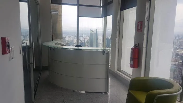 19-9332 af alquile gran oficina amoblada en avenida balboa — 3