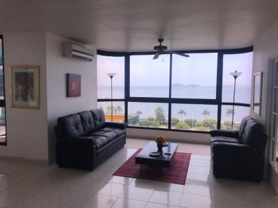 Fully furnished in coral reef 1 bedroom 2 bathrooms 2 parking spaces 100 m2 has area