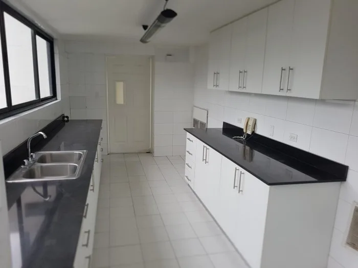19-10812 af en avenida balboa se vende apartamento — 3