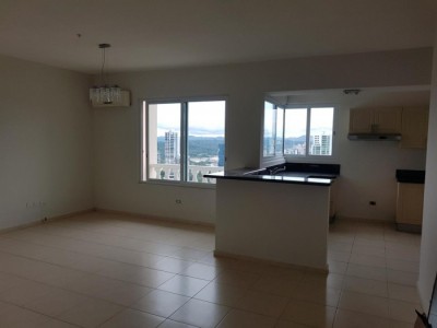 Espectacular apartamento en vista marina, ubicado en la av balboa. el apartamento cuenta con una imp