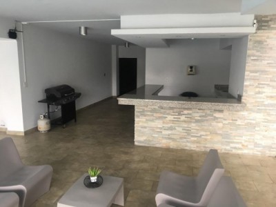 Lindo apartamento remodelado com finos acabamentos em todos os seus espaços, linda vista panorâmic