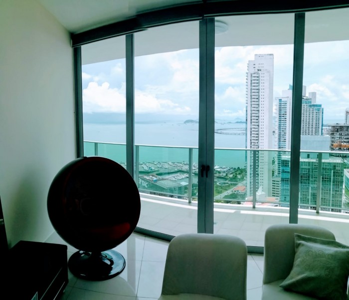 Vendo apartamento en avenida balboa, ph allure wnph