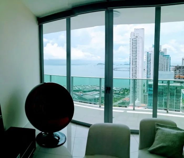 Vendo apartamento en avenida balboa, ph allure wnph — 2