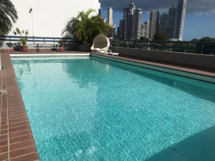 Cómodo apartamento en alquiler ave.balboa 1rec. — 4