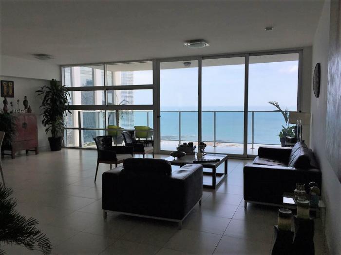 19-4549 af hermoso apartamento en venta en avenida balboa