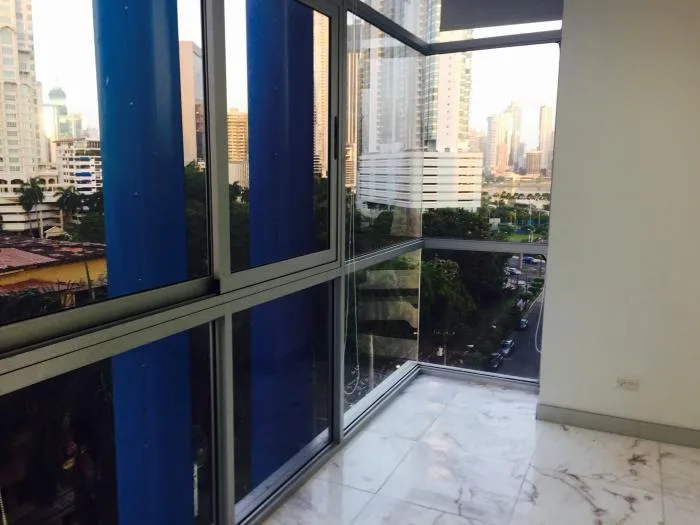Alquilo o vendo nueva oficina amoblada — 5
