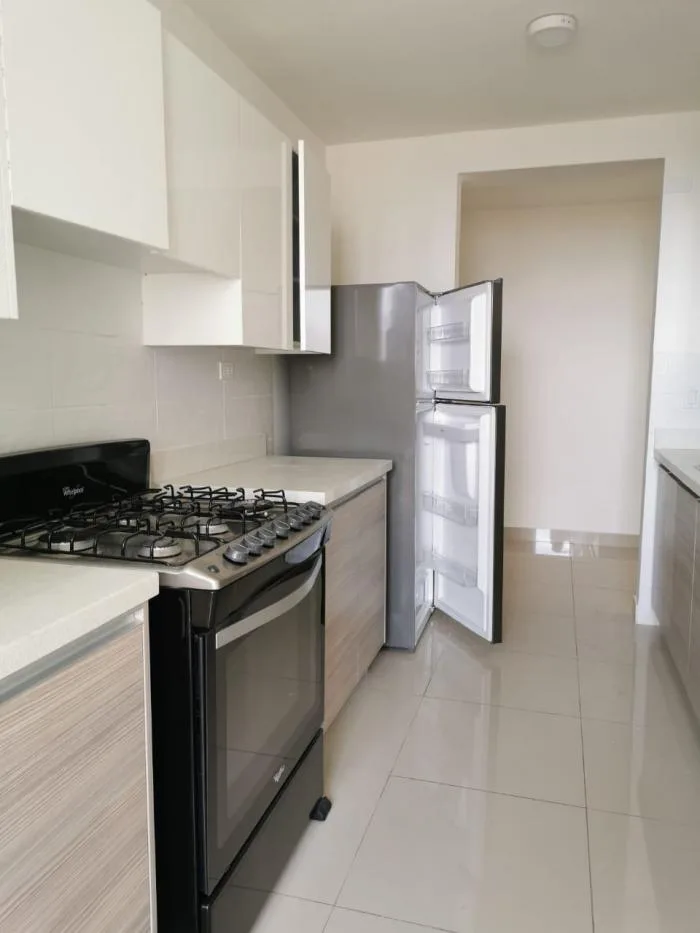 Se vende apartamento nuevo con linea blanca — 4