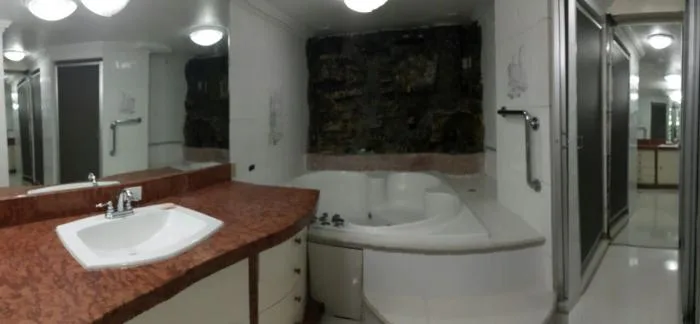 Vendo apartamento remodelado frente al mar — 3